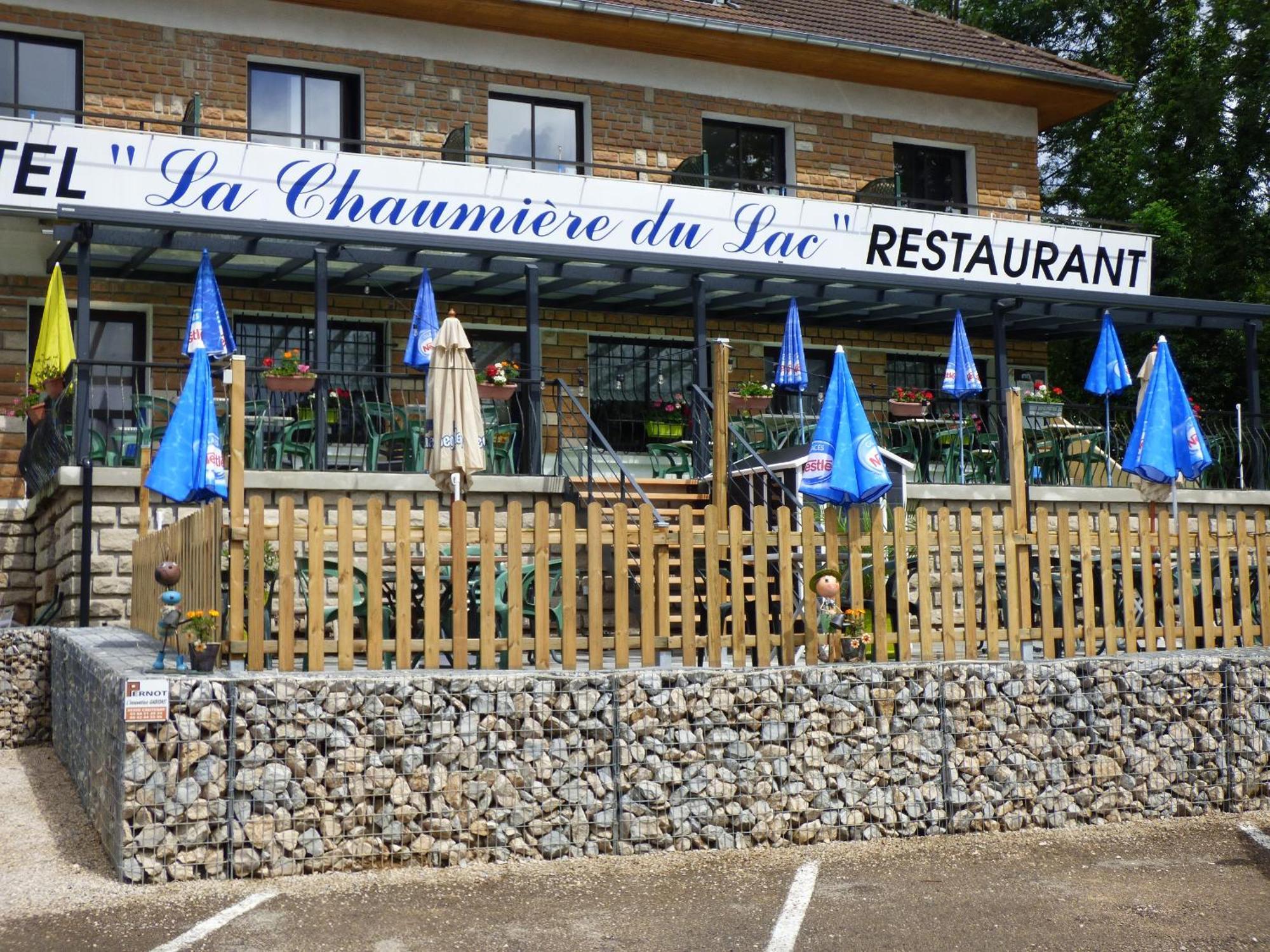 Hotel Restaurant La Chaumiere Du Lac Clairvaux-les-Lacs Exterior photo